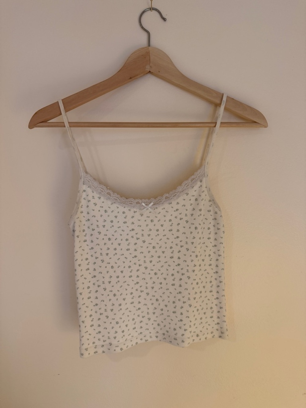Brandy Melville Floral Lace-Trim Cami Tank - White with Tiny Blue Flowers